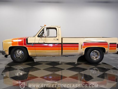 Used 1988 Chevrolet Silverado 3500 2WD Regular Cab image 7