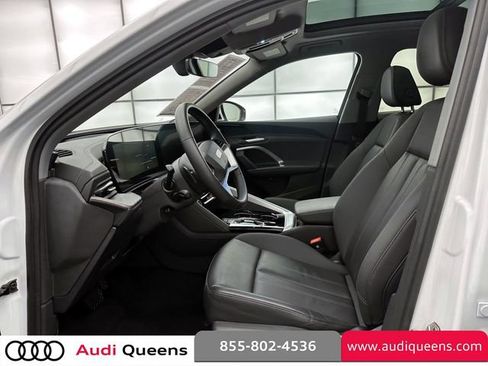 Used 2025 Audi Q5 Premium w/ Convenience Package AWD/4WD image 12