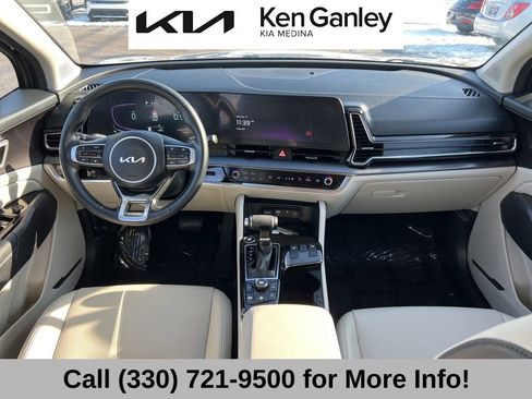 Certified 2025 Kia Sportage EX image 44