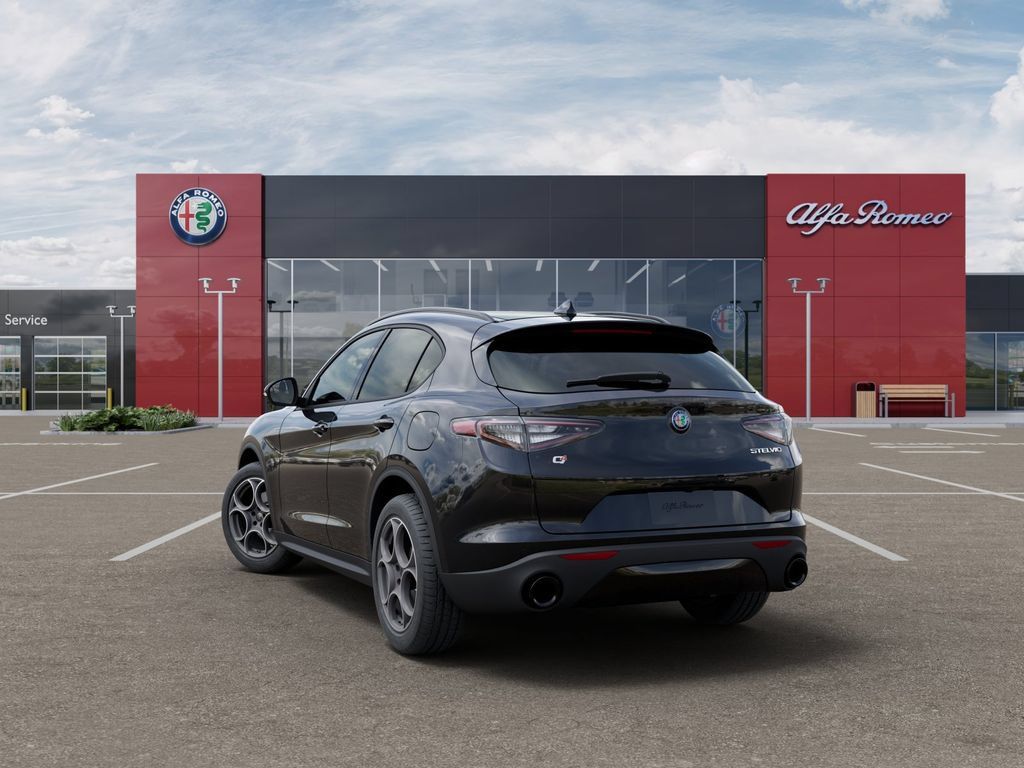 New 2025 Alfa Romeo Stelvio Sprint w/ Convenience Package AWD/4WD image 3