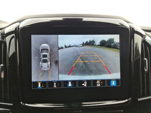 Certified 2024 Chevrolet Traverse High Country image 26