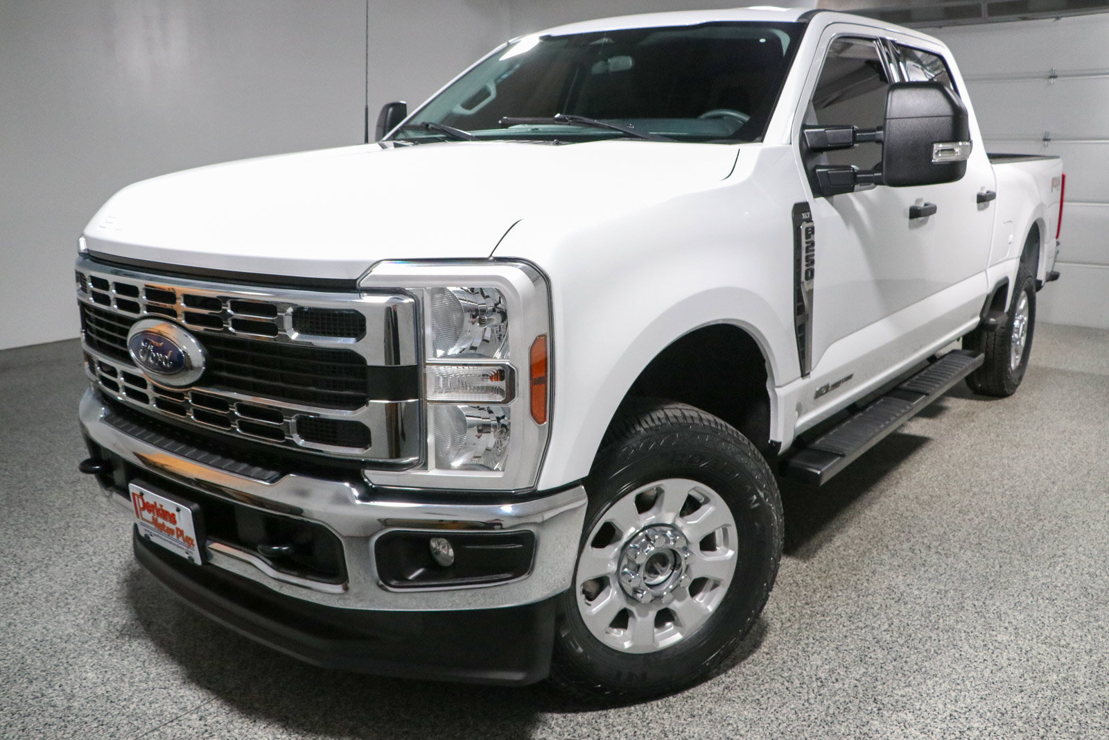 Used 2024 Ford F250 XLT w/ FX4 Off-Road Package AWD/4WD image 33