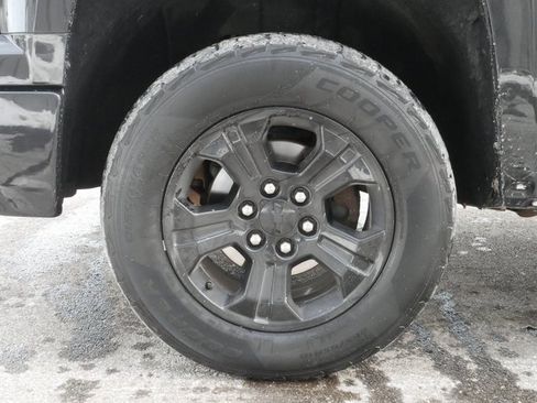 Used 2015 Chevrolet Silverado 1500 LT w/ Midnight Edition image 12