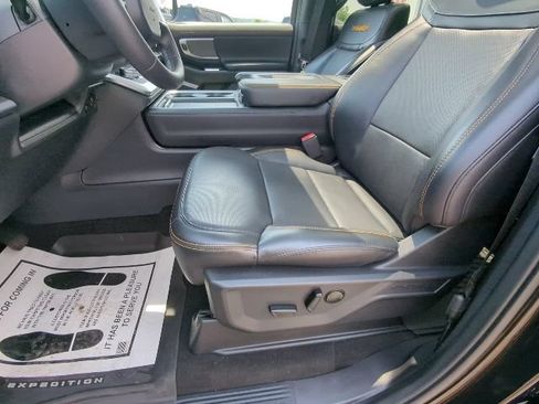 Used 2026 Ford Expedition Tremor AWD/4WD image 10