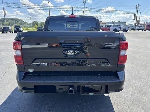 New 2025 Ford Maverick Lobo image 5