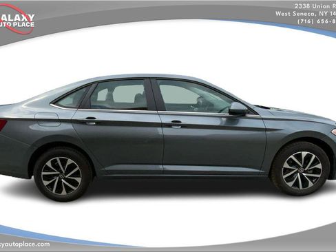 Used 2024 Volkswagen Jetta S FWD image 4