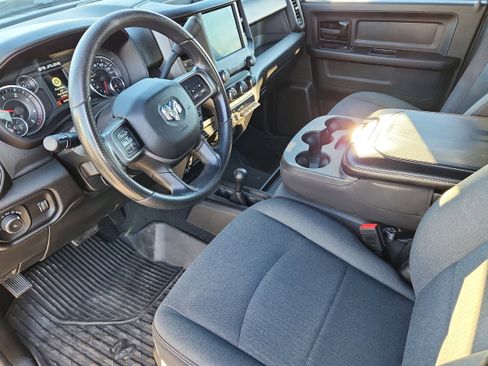 Used 2022 RAM 2500 Tradesman image 9