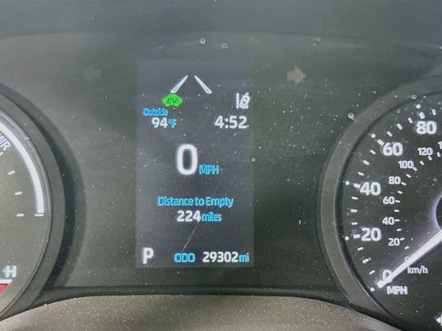 Certified 2024 Toyota Sienna XLE FWD image 14