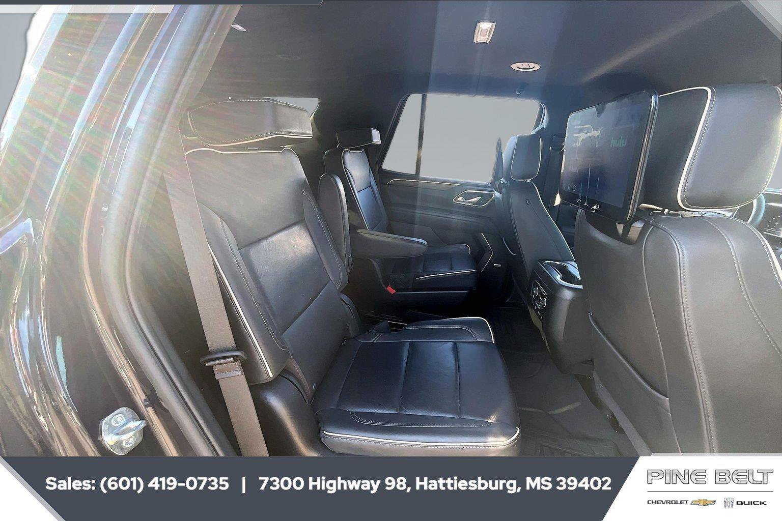 Used 2024 Chevrolet Tahoe Premier RWD image 20