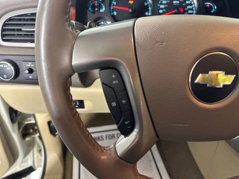 Used 2013 Chevrolet Silverado 1500 LTZ w/ LTZ White Diamond Edition image 20