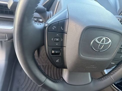 Certified 2025 Toyota Prius LE FWD image 17