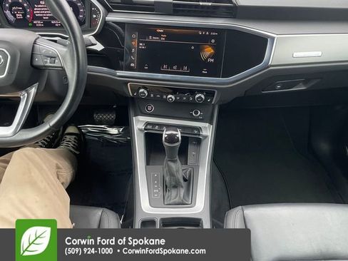 Used 2023 Audi Q3 2.0T Premium image 27