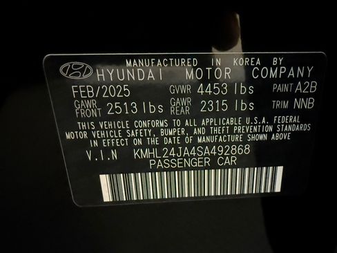 Used 2025 Hyundai Sonata SE image 41