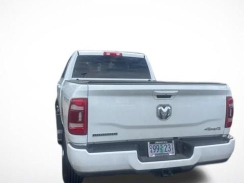 Used 2024 RAM 3500 Big Horn w/ Sport Appearance Package AWD/4WD image 5