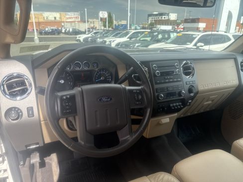Used 2012 Ford F250 Lariat w/ Chrome Pkg AWD/4WD image 3