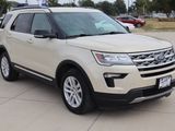 Used 2018 Ford Explorer XLT w/ Equipment Group 202A image 3