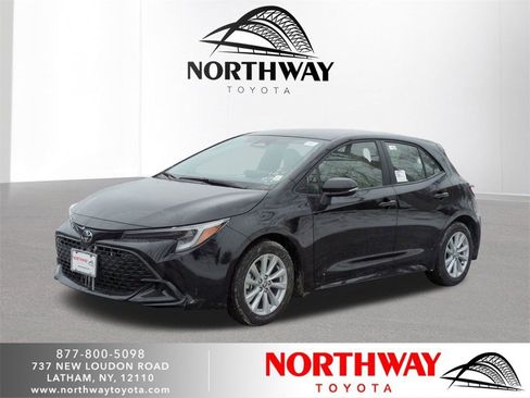 New 2026 Toyota Corolla SE image 1