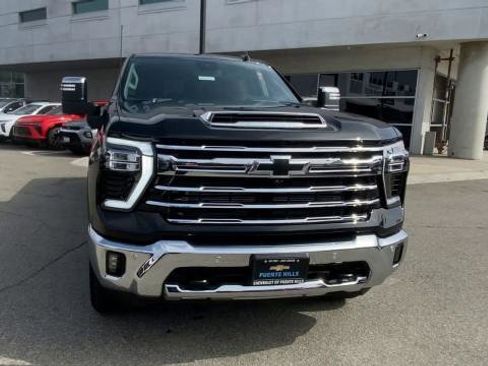 New 2026 Chevrolet Silverado 2500 LTZ w/ LTZ Convenience Package image 3