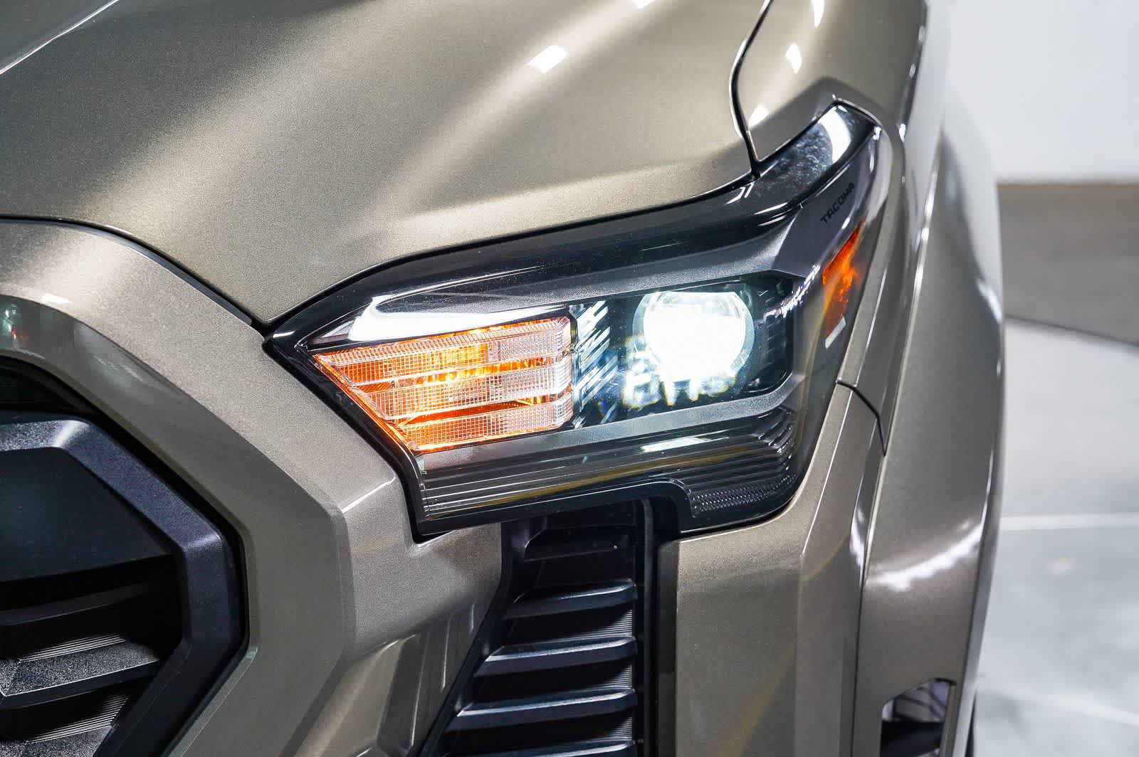 Certified 2024 Toyota Tacoma TRD Sport AWD/4WD image 7