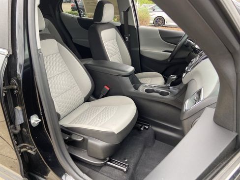 Used 2021 Chevrolet Equinox LT FWD image 20