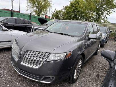 Used 2010 Lincoln MKT 2WD