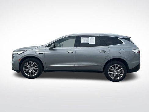 Used 2024 Buick Enclave Essence w/ Experience Buick Package FWD image 3