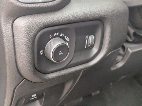 Used 2024 RAM 1500 Laramie image 20