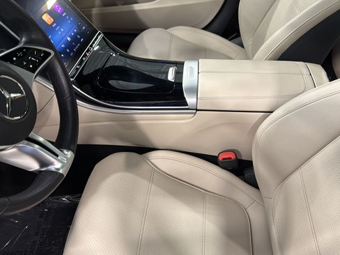 Certified 2025 Mercedes-Benz C 300 Sedan image 17