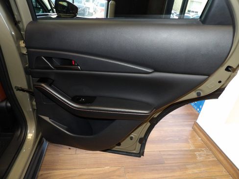 Used 2025 MAZDA CX-30 Carbon image 16