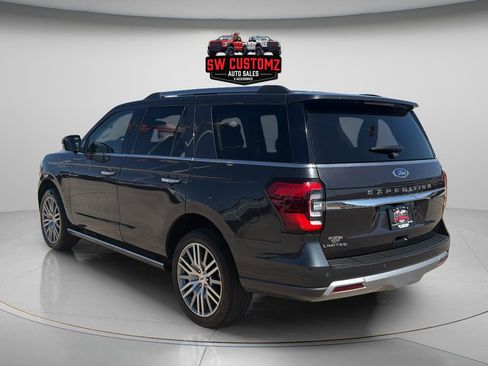 Used 2023 Ford Expedition Limited AWD/4WD image 5