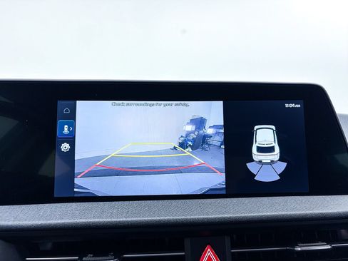 Certified 2022 Kia EV6 Light RWD image 8
