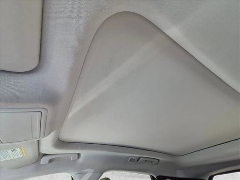 Used 2021 Ford Escape SEL w/ Technology Package FWD image 16