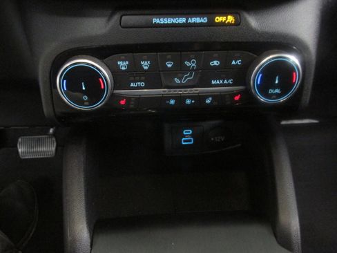 Used 2022 Ford Escape SEL w/ SEL Stealth AWD Package image 37