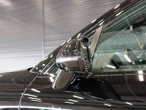 Used 2023 Porsche Macan image 28