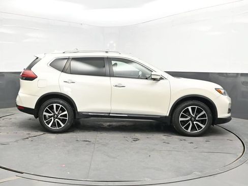 Used 2020 Nissan Rogue SL w/ Premium Package AWD/4WD image 9