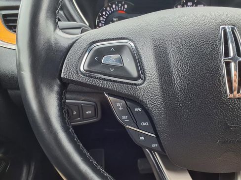 Used 2019 Lincoln MKC Reserve w/ MKC Climate Package image 17