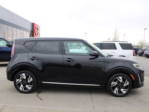 Used 2023 Kia Soul GT-Line w/ GT-Line Technology Package image 6