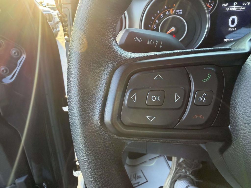 Used 2021 Jeep Gladiator Sport AWD/4WD image 30