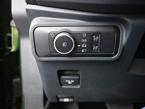 Used 2025 Ford Bronco Outer Banks image 13