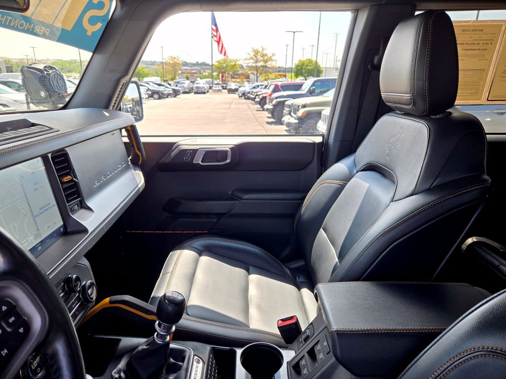 Used 2024 Ford Bronco Badlands w/ Sasquatch Package AWD/4WD image 26