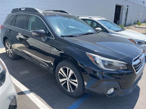 Used 2019 Subaru Outback 2.5i Limited AWD/4WD image 5