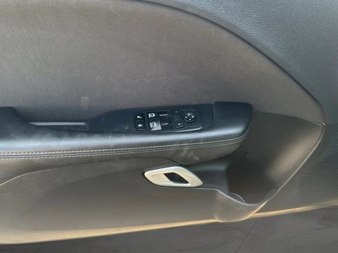 Used 2017 Dodge Challenger R/T RWD image 16