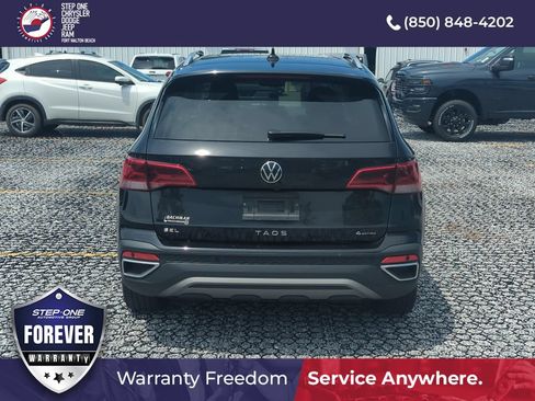 Used 2023 Volkswagen Taos SEL AWD/4WD image 5