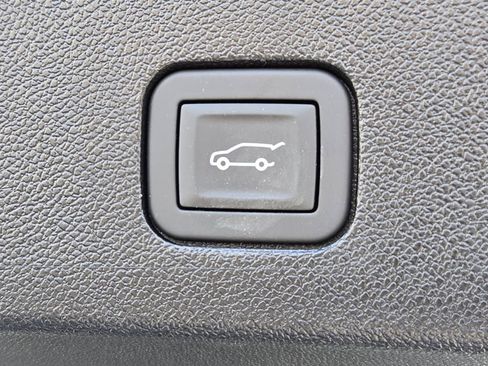 New 2025 Cadillac XT6 Sport image 10