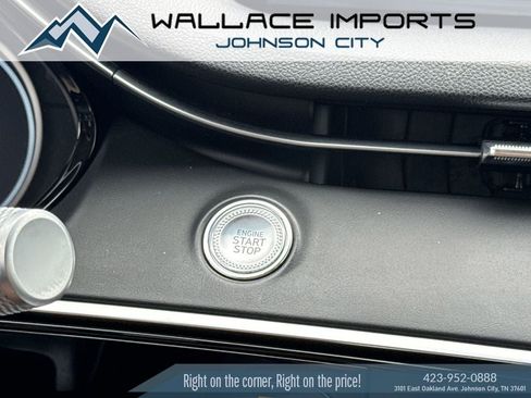 Used 2023 Genesis GV70 2.5T w/ Select Package AWD/4WD image 23