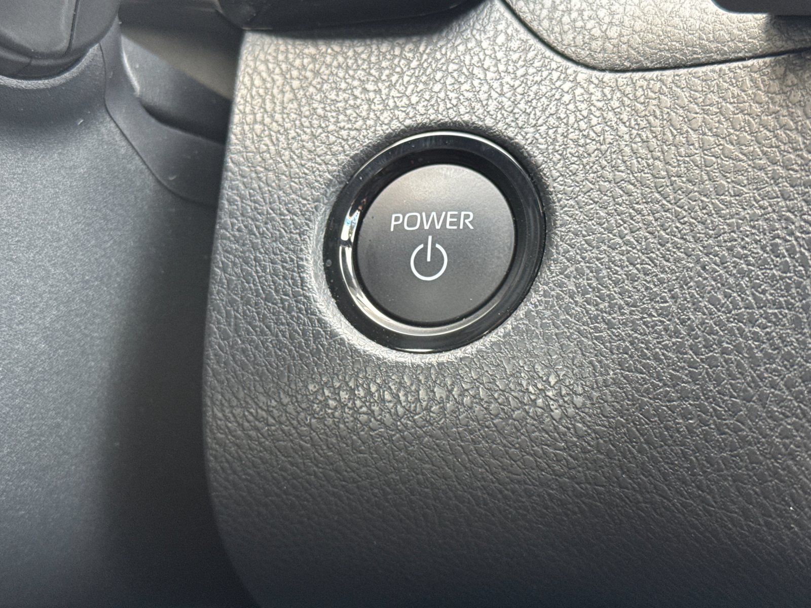 Used 2026 Toyota Camry Hybrid w/ Convenience Package FWD image 22