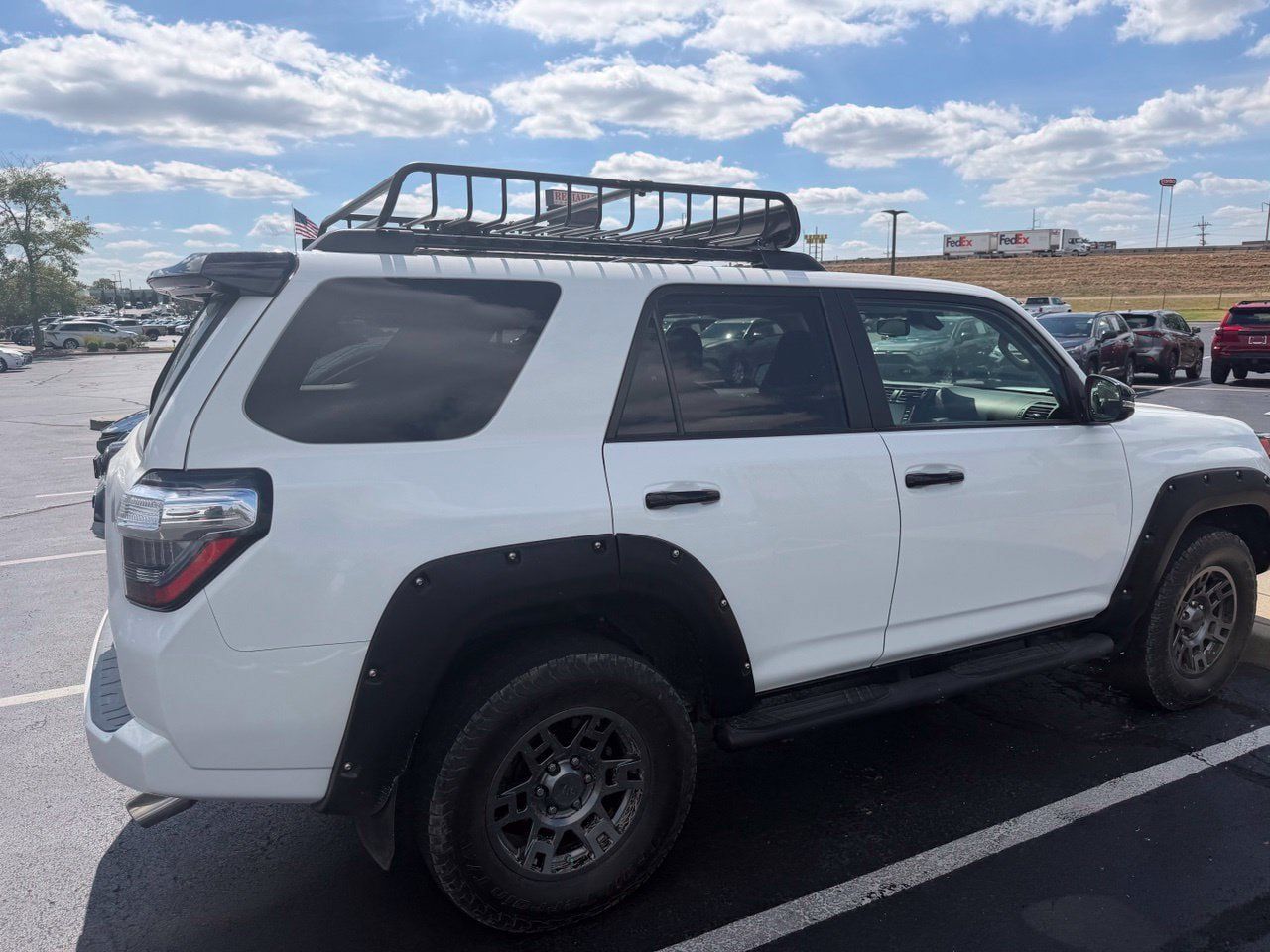 Used 2020 Toyota 4Runner Venture w/ Moonroof Package AWD/4WD image 2