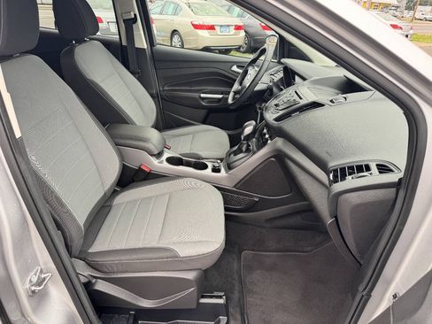 Used 2016 Ford Escape SE AWD/4WD image 17