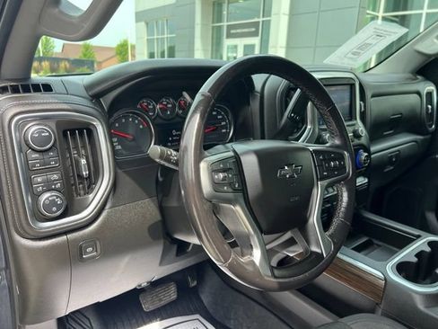 Used 2021 Chevrolet Silverado 1500 RST AWD/4WD image 23