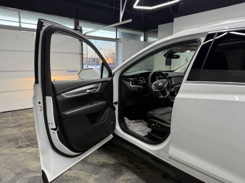 Used 2019 Cadillac XT5 Luxury image 9